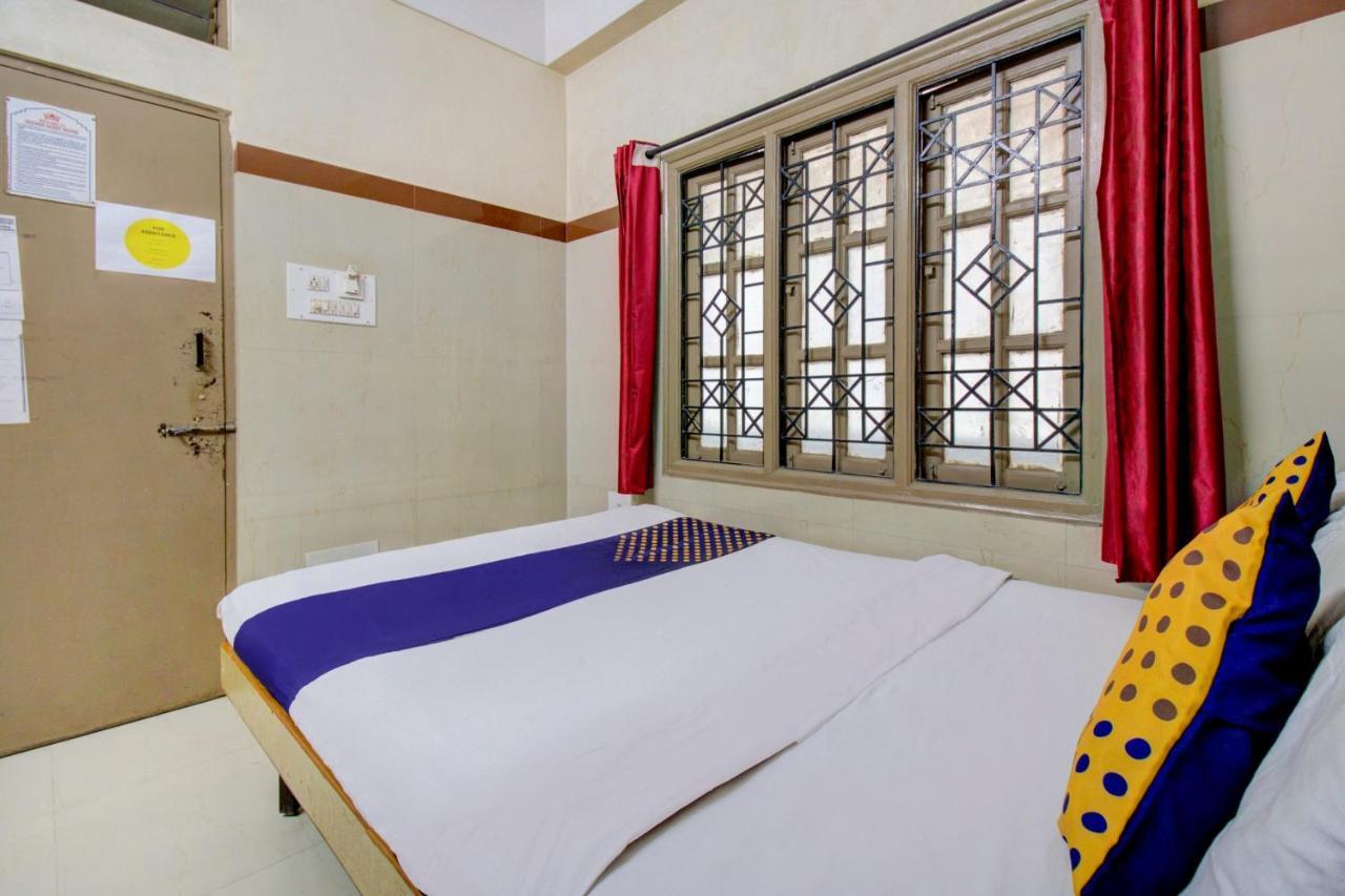 Spot On 75643 Golden Guest House Bangalore Extérieur photo